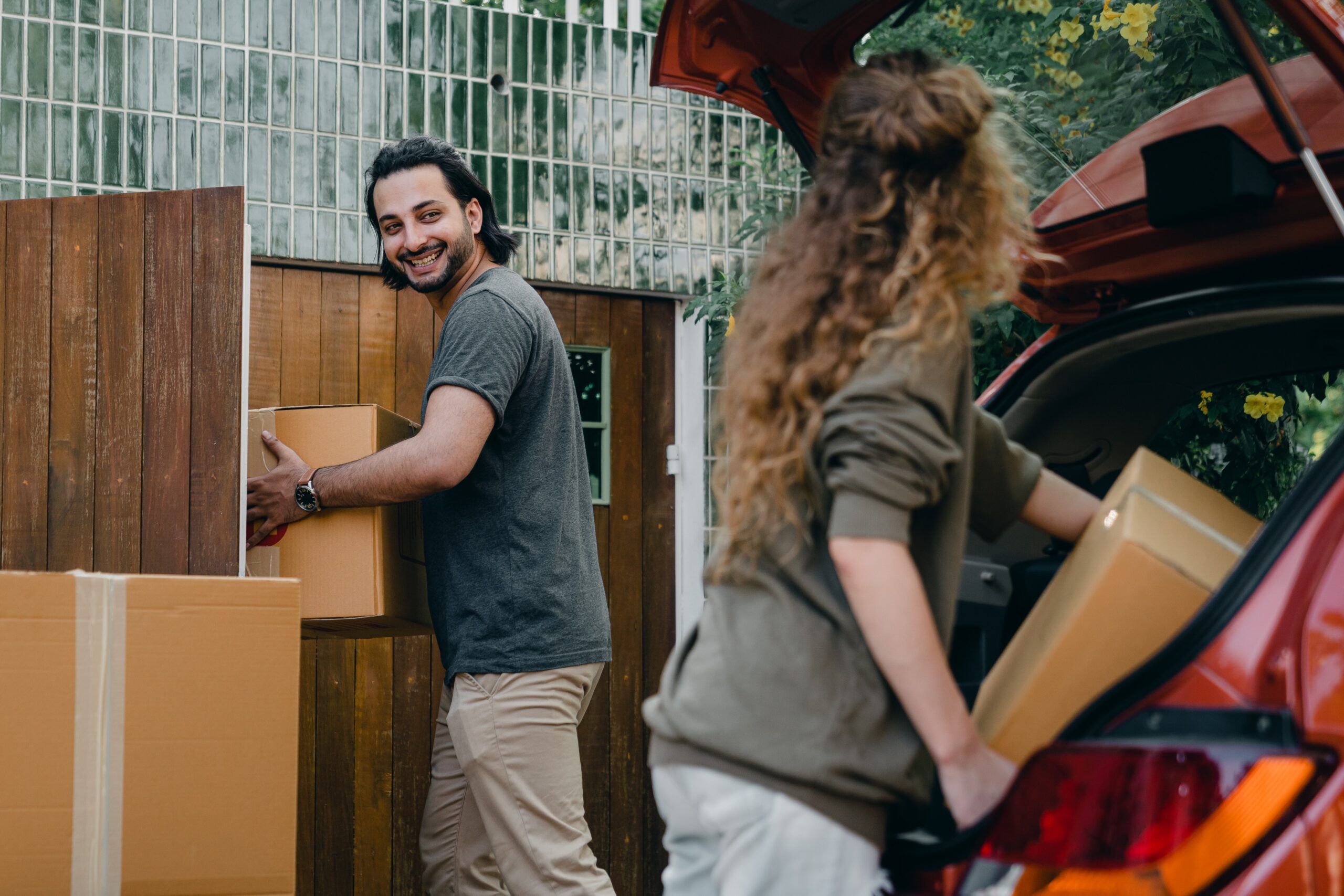 Moving Day Tips and Tricks: How to Make Your Move Stress-free and Enjoyable